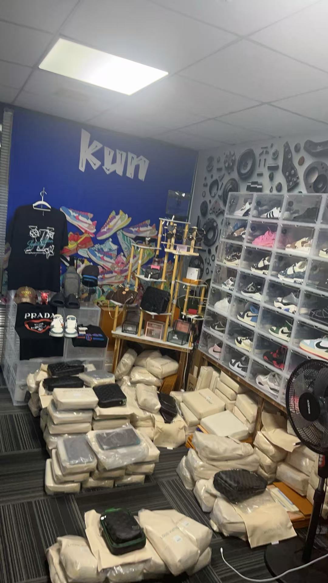 Premium Designer Shoes & Bags